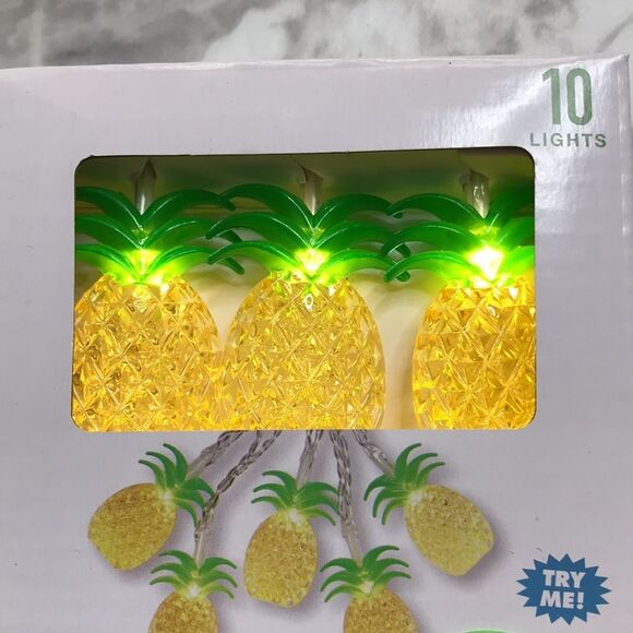 NIB Garden Party Pineapple LED String Light Set 10 Lights Indoor 4.5’ - Picture 2 of 7